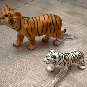 Lot of schliech animals